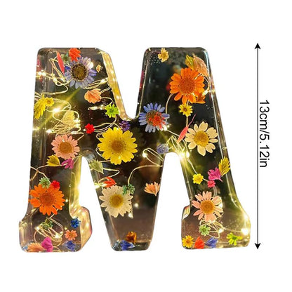 Floral 26 Letters Night Lights Decorative Resin Lamp with Initial Letter & Dry Flower Creative Table Light Night Lamp Glowing