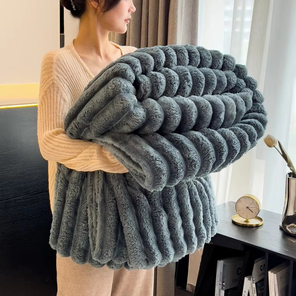 1Pc Throw Blanket for Bed - 250GSM Soft & Warm Fluffy Blanket, Decorative Striped Blankets for Winter Nap / Sleep