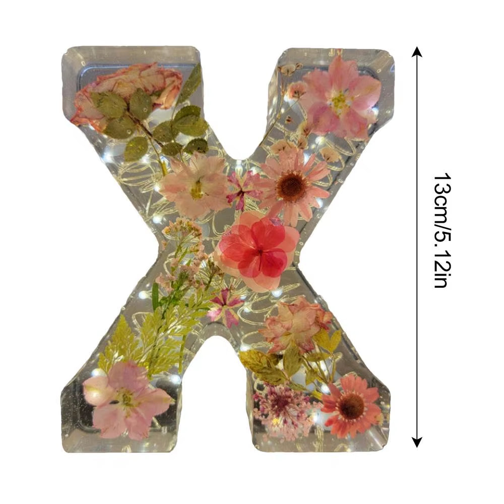 Floral 26 Letters Night Lights Decorative Resin Lamp with Initial Letter & Dry Flower Creative Table Light Night Lamp Glowing